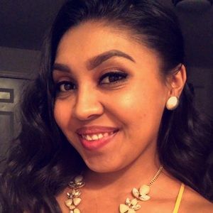 Meet your Posher, Priscilla